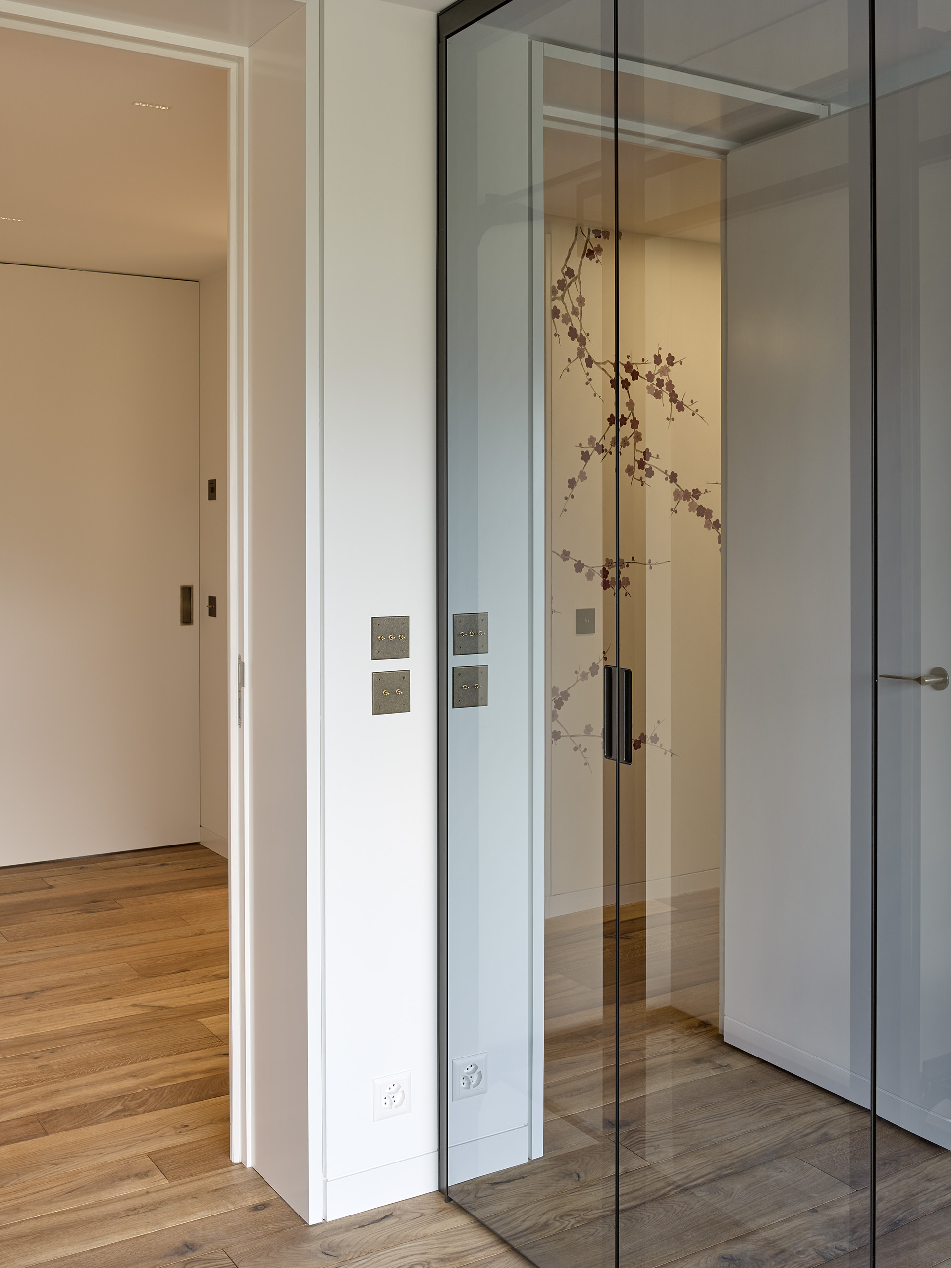 E19724 Alpa 095547 SCREEN